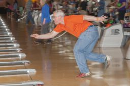 _DSC4838: Bowling action, Credit: Claude Laviano